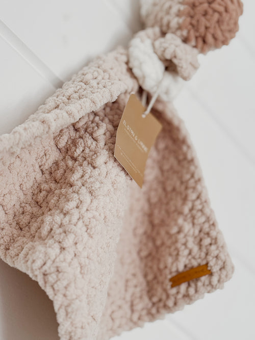 Blankie Friend Mini Moo | Beige + White + Latte