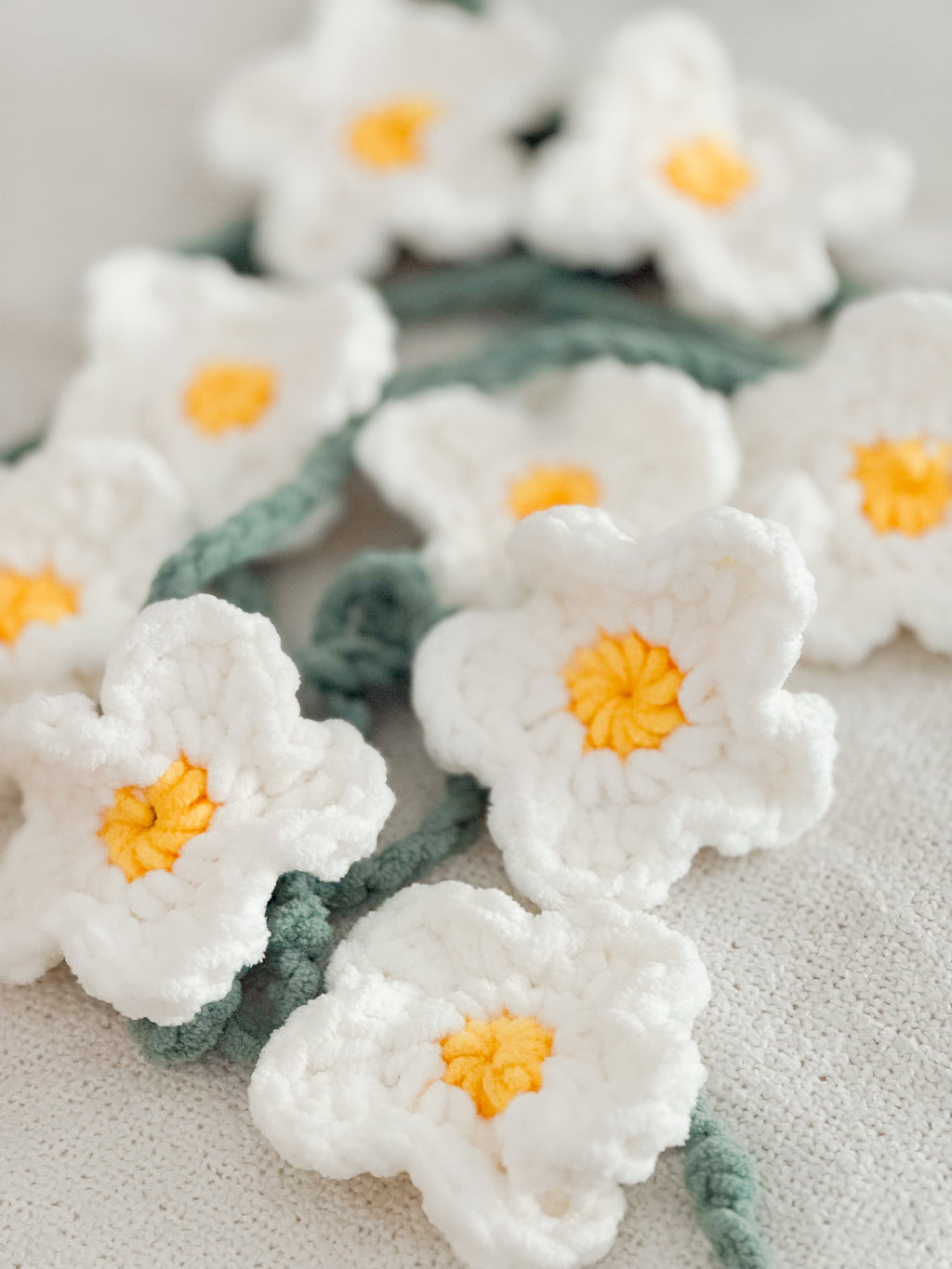 Daisy Chain Garland | Classic Daisy