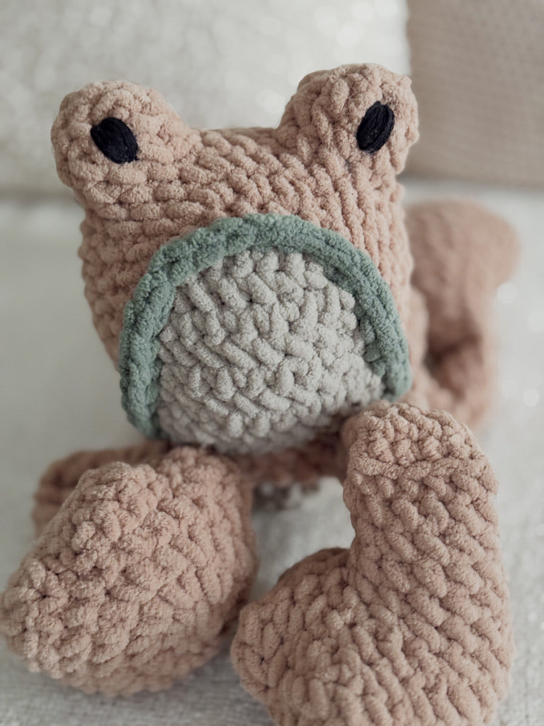 Grumpy Frog | Latte + Sage