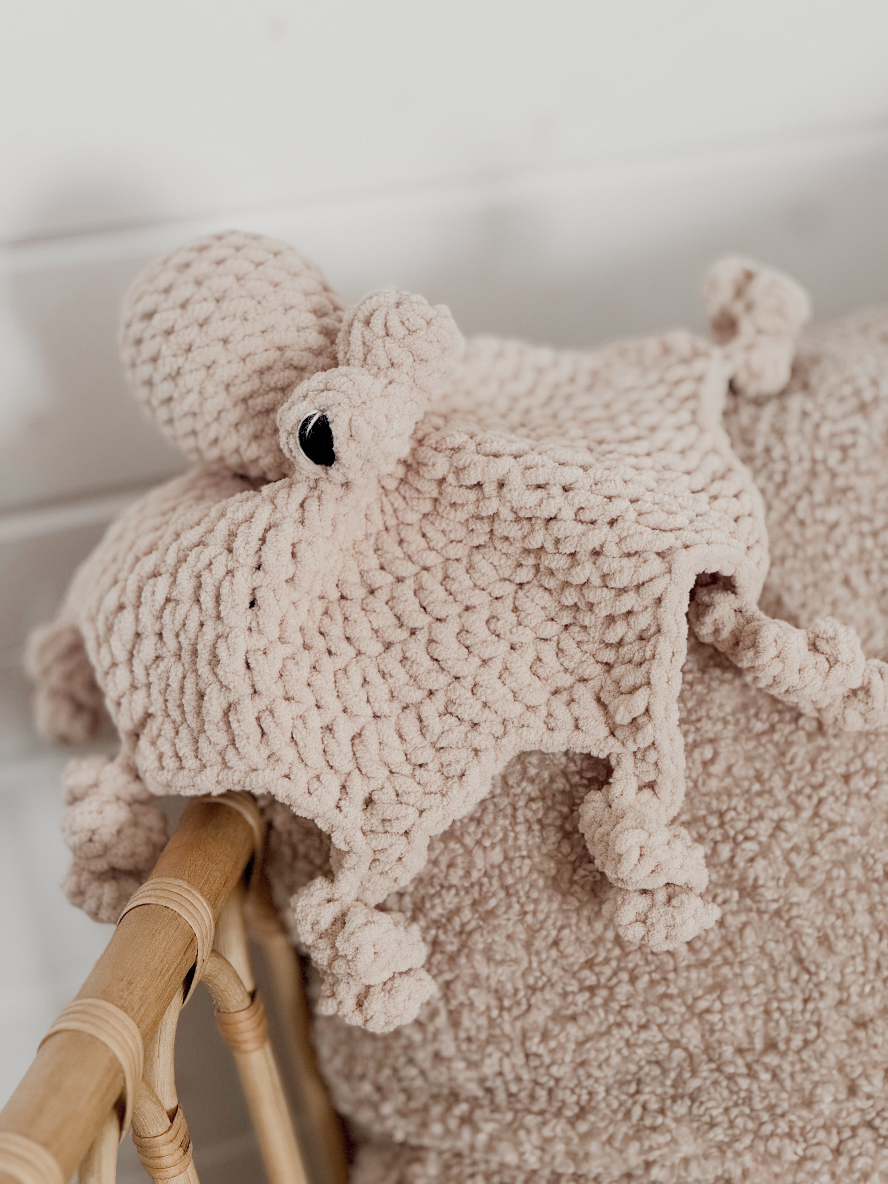 Remi The Reef Octopus Lovey | Beige