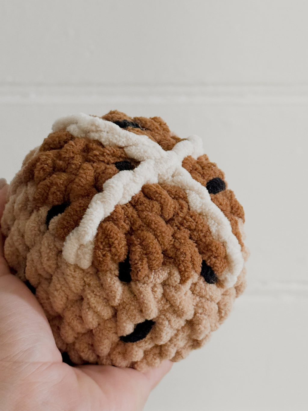 Hot Cross Bun Crochet Pattern