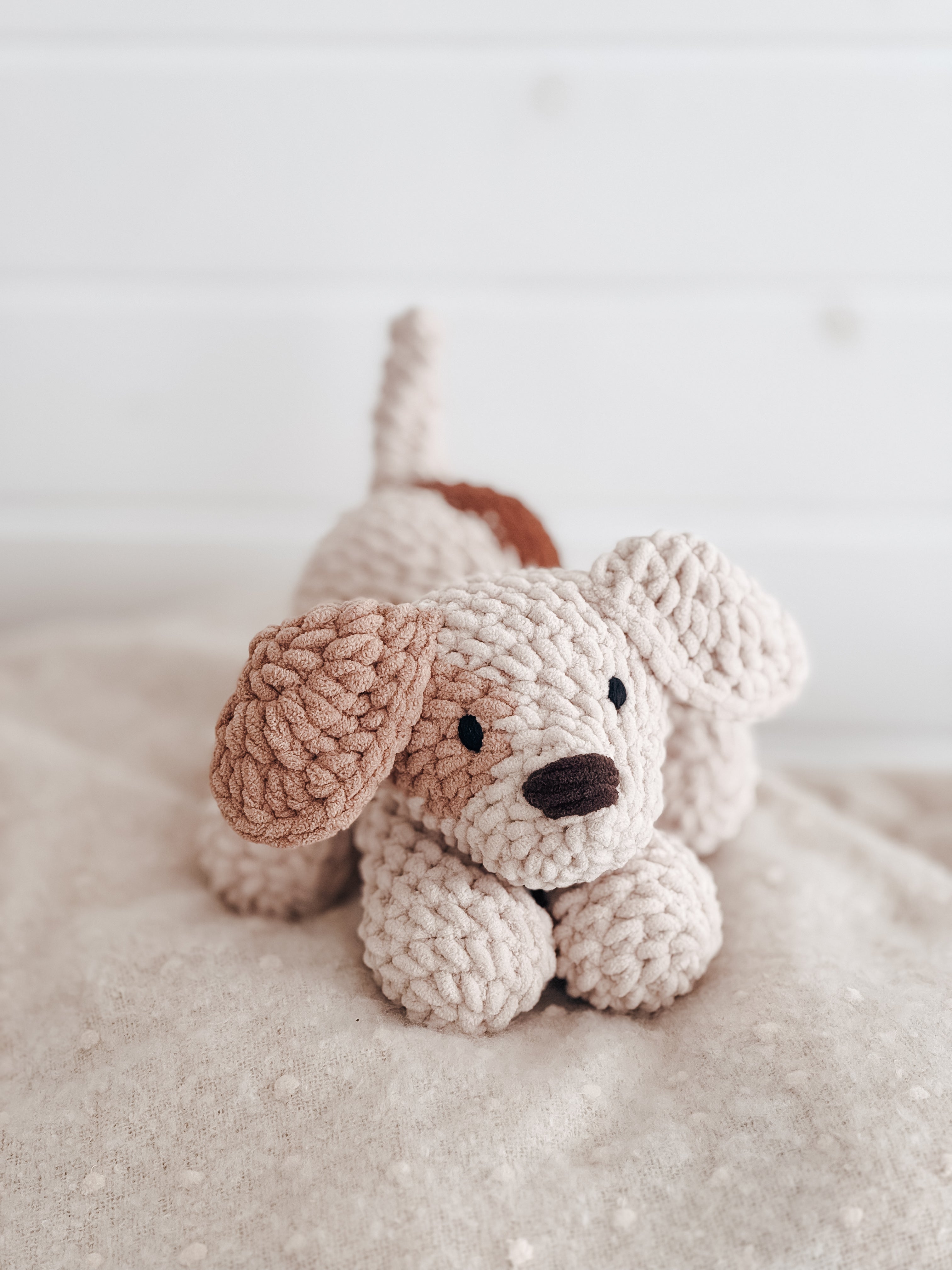 Peak Puppy | Beige + Taupe + Brown