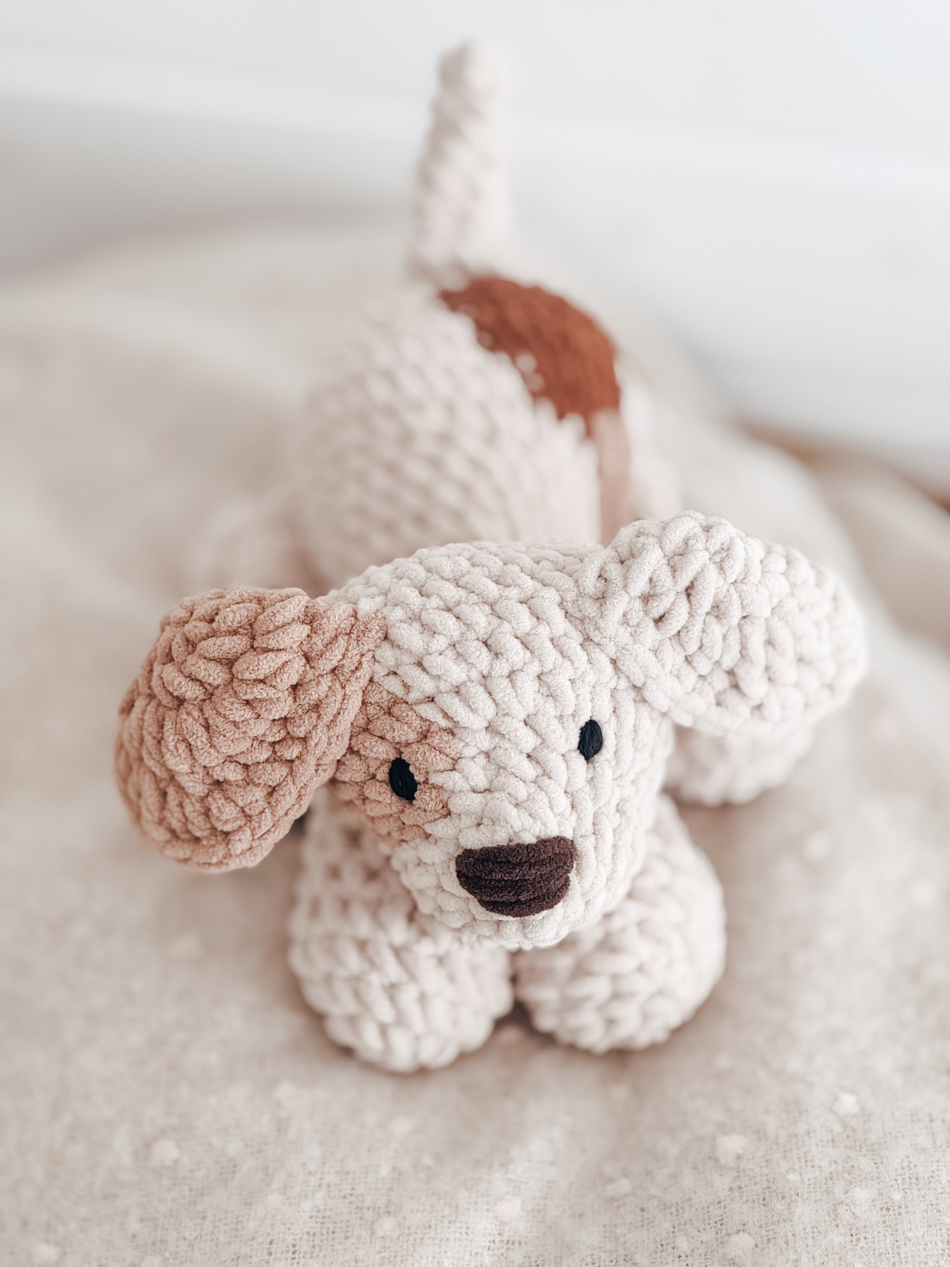 Peak Puppy | Beige + Taupe + Brown